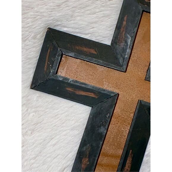 Rainbow Inc. 14” Lightweight Rustic Black Distressed Wooden Wall Cross - Picture 2 of 6